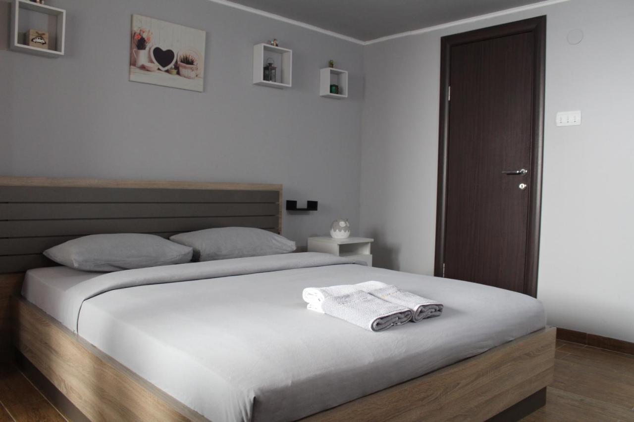 Apartman Daca Podgorica Exterior photo