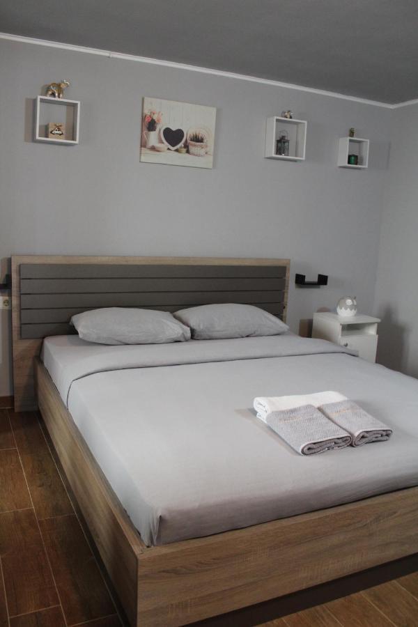 Apartman Daca Podgorica Exterior photo