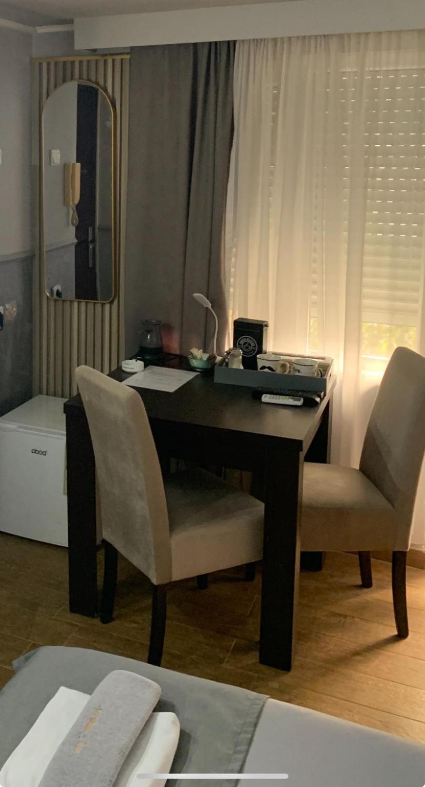 Apartman Daca Podgorica Exterior photo
